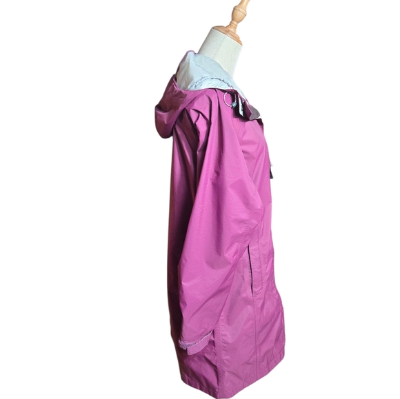 L.L. Bean Deep Pink Gortex Hooded Rain Coat - Picture 4 of 10